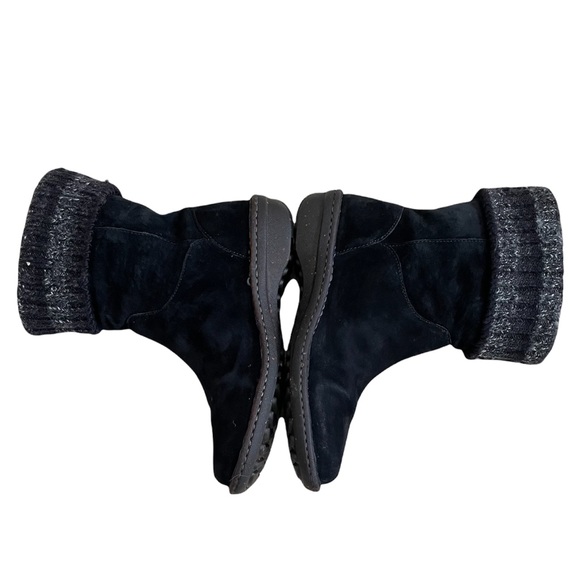 UGG Kaylana Black Suede Leather Warm Sheepskin Lined Pull On Winter Boots - Picture 6 of 16